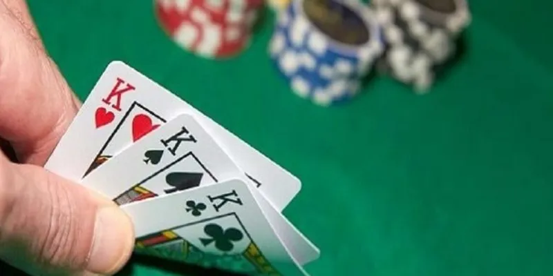 Yếu tố nào khiến Liêng trở nên cuốn hút?